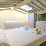 Modern Penthouse With Terrace San Frediano Firenze